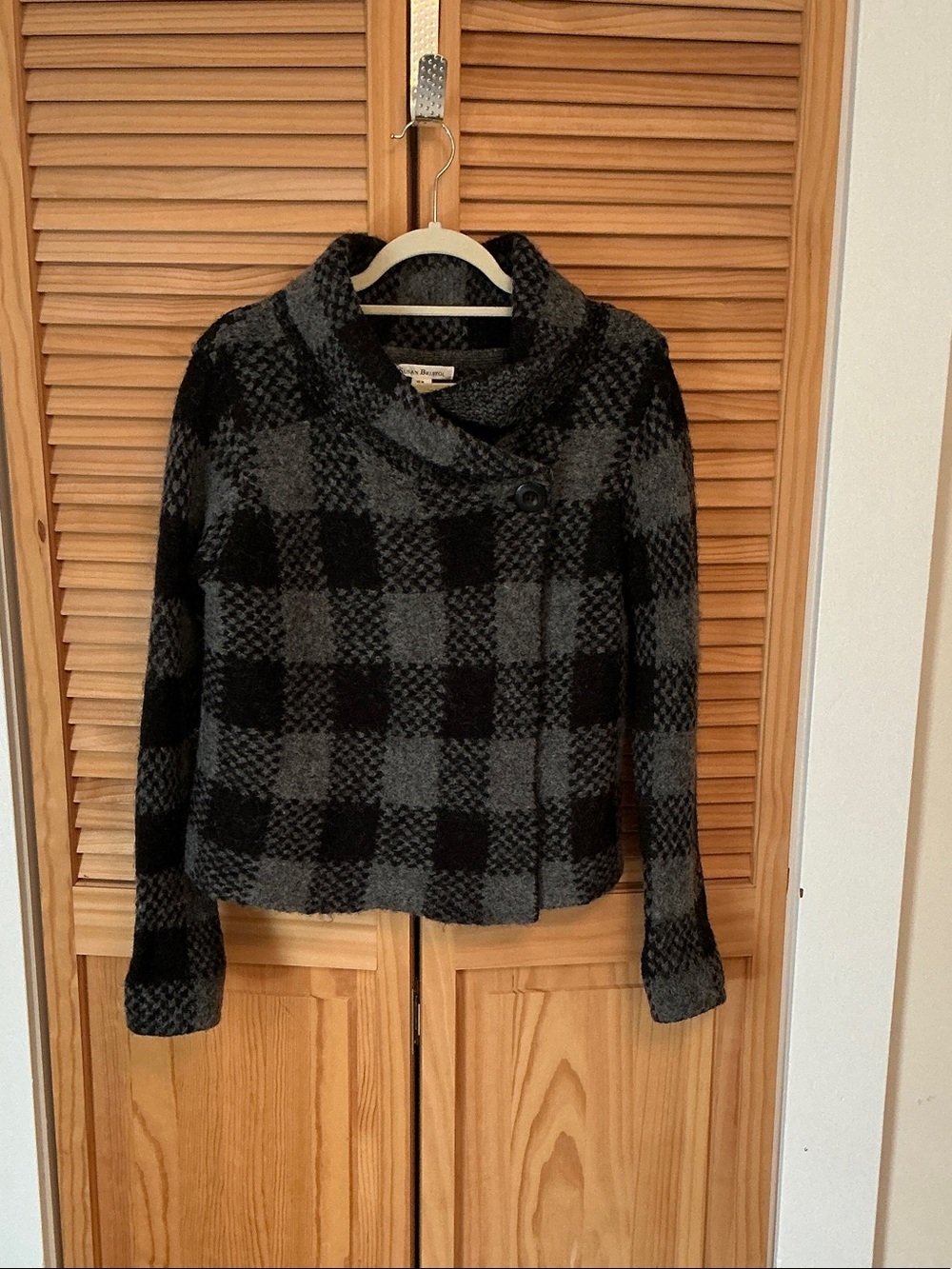 Susan Bristol Black & Gray Plaid Shawl Collar Cardigan